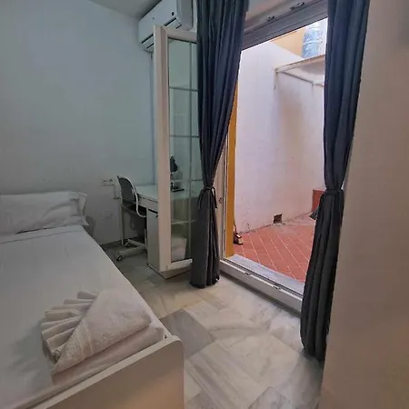 4 Rooms Pkg Marmoles Malaga Exterior photo